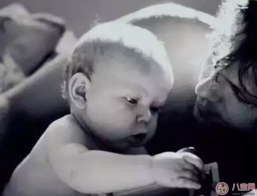 8月8日爸爸節(jié)由來(lái) 中國(guó)爸爸節(jié)送什么禮物(2017爸爸節(jié)祝福短信) 8月8日爸爸節(jié)由來(lái) 中國(guó)爸爸節(jié)送什么禮物(2017爸爸節(jié)祝福短信)