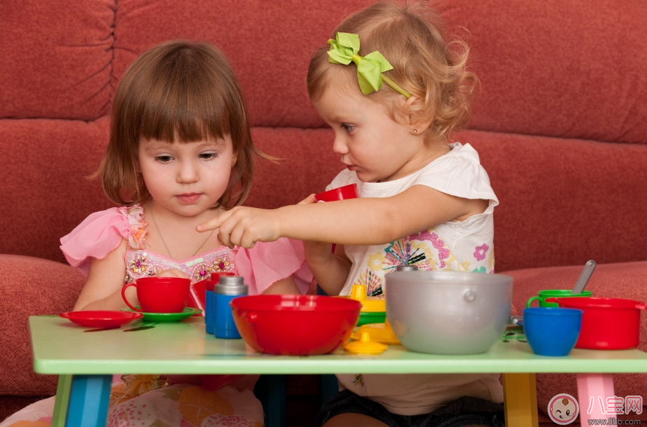 交朋友故事:小蝙蝠菲利烏斯 交朋友故事:小蝙蝠菲利烏斯