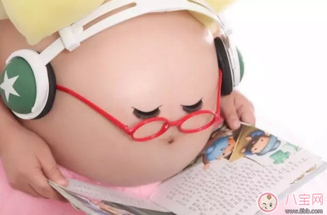 孕婦聽(tīng)音樂(lè)用音響還是耳機(jī) 孕婦聽(tīng)音樂(lè)注意事項(xiàng)