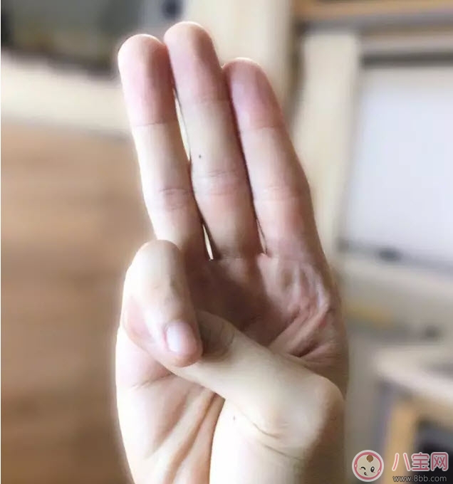 秋水誓怎么做 春風(fēng)十里不如你秋水誓手勢(shì)步驟圖解