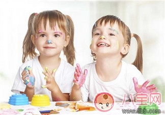 家里孩子之間吵架如何處理 怎么教會(huì)孩子和睦相處 家里孩子之間吵架如何處理 怎么教會(huì)孩子和睦相處