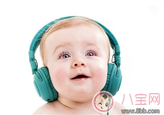 小糯米半歲開(kāi)始上興趣班 如何給寶寶選擇合適的興趣班