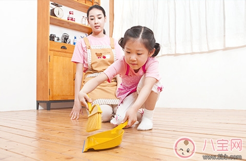 讓孩子學(xué)會做家務(wù) 好處多還益智