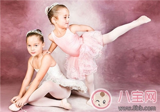 甜馨越來越美的原因 芭蕾舞蹈學(xué)習(xí)好處多