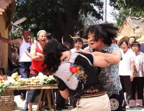 女孩富養(yǎng)的真正含義 女孩富養(yǎng)與窮養(yǎng)的區(qū)別