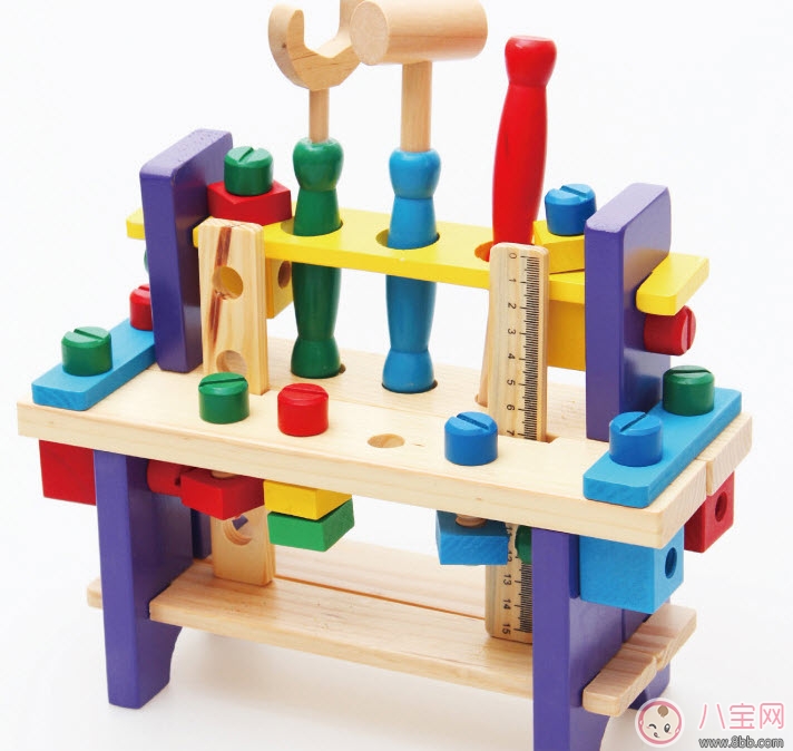 培養(yǎng)孩子注意力的玩具有哪些 如何給孩子挑選玩具