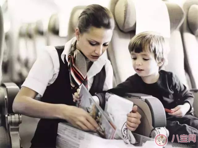 12歲男孩獨自出國 孩子獨自乘機應(yīng)注意哪些事項