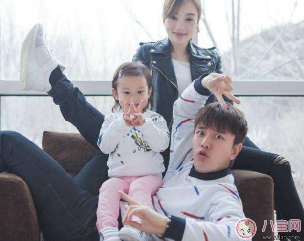 明星胎教怎么做 明星都怎樣給進(jìn)行孩子胎教