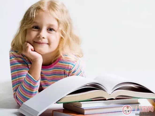 孩子害羞膽小怎么辦 膽小的孩子該如何教育(5句話鼓勵(lì)孩子)