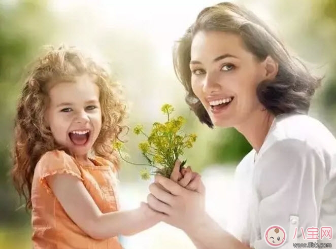 孩子害羞膽小怎么辦 膽小的孩子該如何教育(5句話鼓勵(lì)孩子)