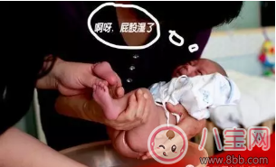 新手爸媽夏季給初生兒洗澡莫慌張 掌握方法最重要