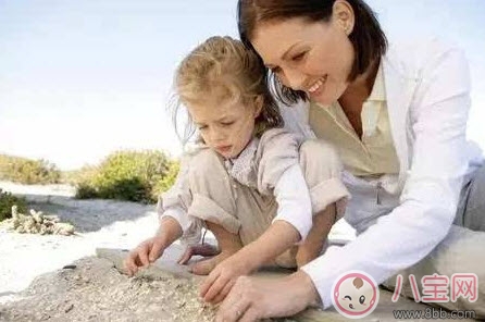 國外最受歡迎的室內(nèi)親子游戲 玩親子游戲的六大誤區(qū) 國外最受歡迎的室內(nèi)親子游戲 玩親子游戲的六大誤區(qū)