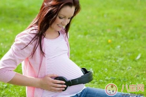 怎么給胎寶寶講故事 胎教故事推薦 怎么給胎寶寶講故事 胎教故事推薦