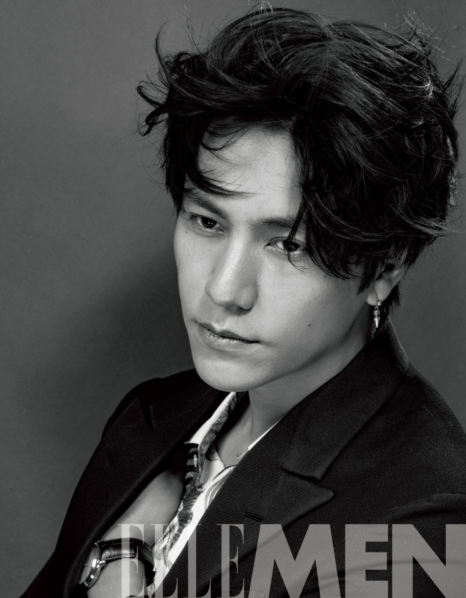 陳坤登雜志開年封面 簡直是行走的畫報