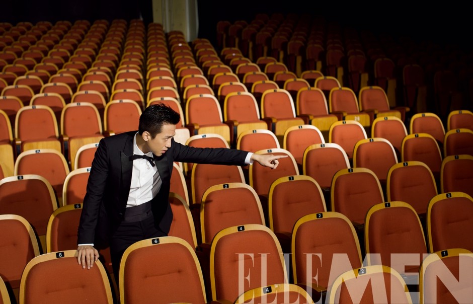 鄧超登時尚雜志封面 盡顯極致熟男魅力