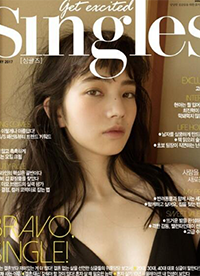 小松菜奈時(shí)尚雜志寫真大片 性感嫵媚展現(xiàn)的淋漓盡致