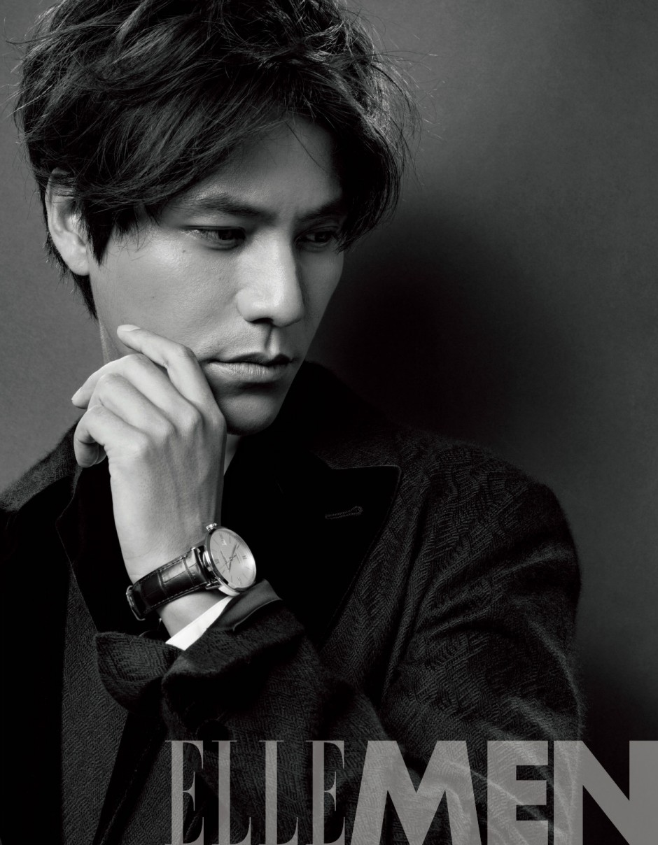 陳坤登雜志開(kāi)年封面 簡(jiǎn)直是行走的畫報(bào)