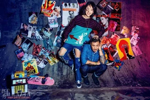 &ldquo;宇宙夫婦&rdquo;余文樂周冬雨拍雜志大片 甜蜜隨性惹人羨