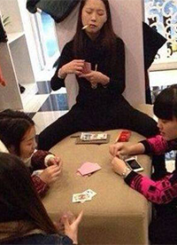 這樣的女漢子反正我見到就怕了！