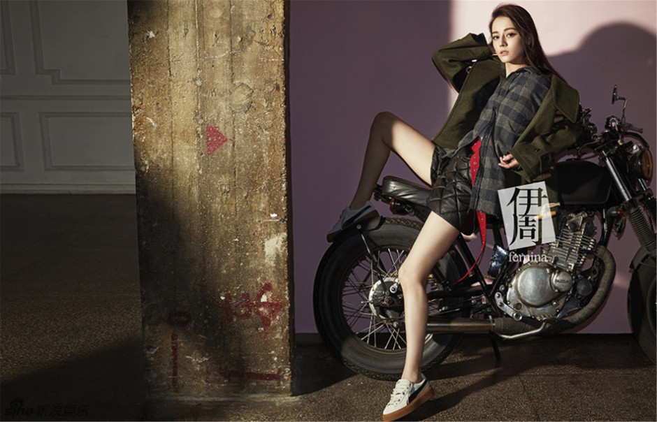 迪麗熱巴雜志封面曝光 酷美有范攻氣十足