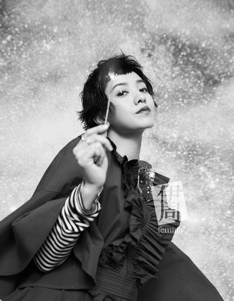 郭采潔短發(fā)冷艷寫真 奇幻少女變幻莫測(cè)