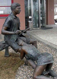 兄弟艷福不淺 有多少男人想跟交換