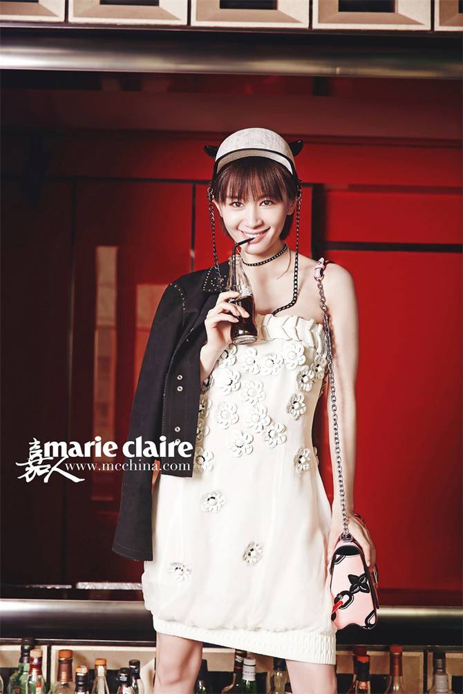 &ldquo;曲妖精&rdquo;王子文短發(fā)造型為《嘉人》拍攝人物大片