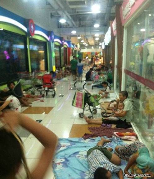 搞笑內涵圖之喵星人:我仿佛聞到了小魚干的味道