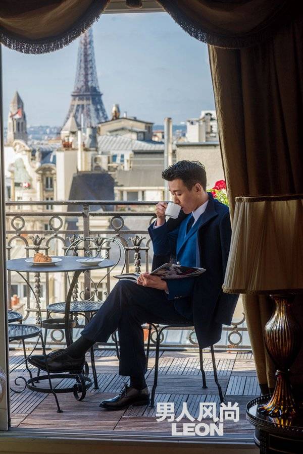 佟大為登《男人風(fēng)尚》雜志封面 展現(xiàn)醇熟男人的魅力