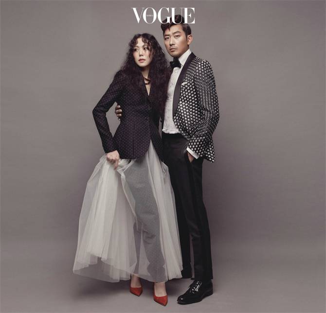 河正宇金敏喜登韓國版《VOGUE》雜志六月刊封面
