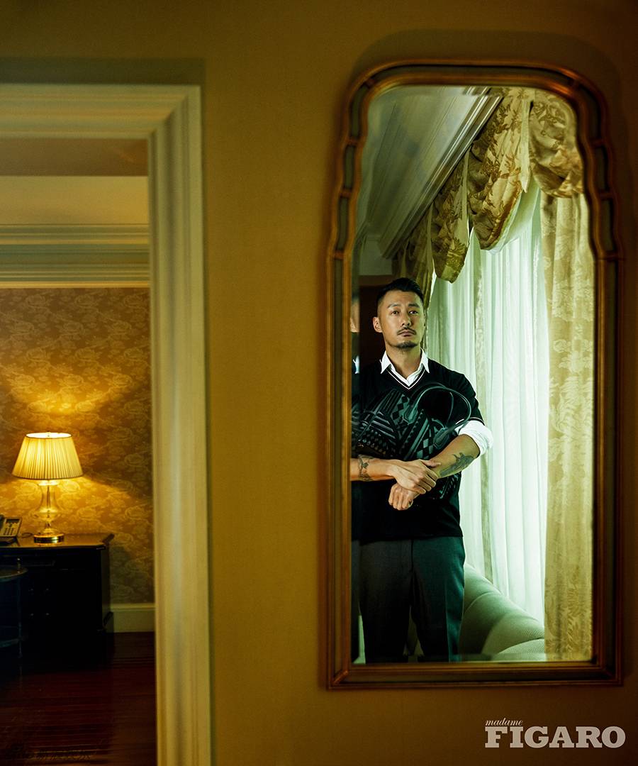 余文樂雜志封面大片 酷感造型盡顯熟男魅力