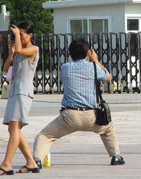 攝影師爆笑的拍照姿勢