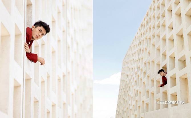 霍建華登《時尚COSMO》雜志封面 眼神深邃動人心弦