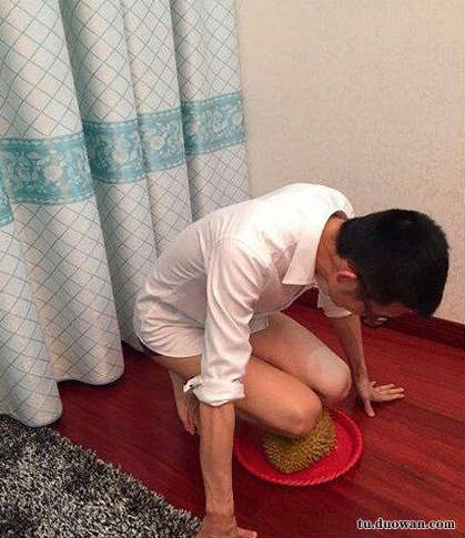 搞笑內(nèi)涵圖之喵星人:我仿佛聞到了小魚干的味道