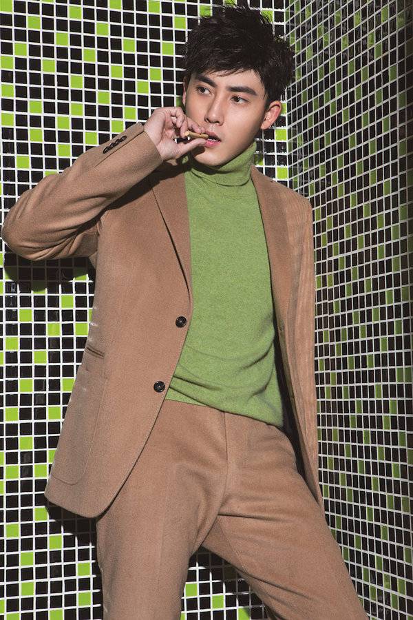 張睿雜志寫真照風(fēng)格多樣 紳士暖男自由切換