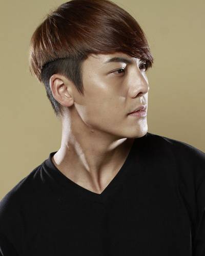 &ldquo;張大佛爺&rdquo;陳偉霆發(fā)型圖片大全 干凈利落帥氣逼人