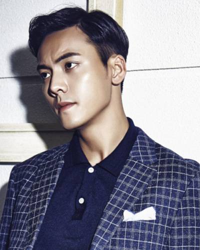 &ldquo;張大佛爺&rdquo;陳偉霆發(fā)型圖片大全 干凈利落帥氣逼人