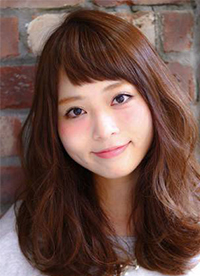 2016瘦臉發(fā)型大放送 蓬松內(nèi)扣最迷人