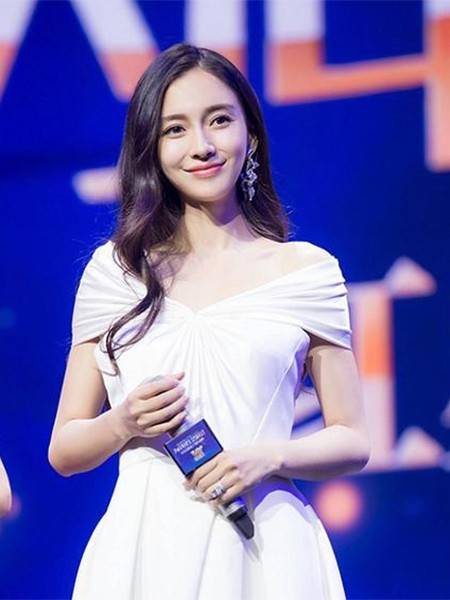 angelababy近期發(fā)型盤點(diǎn) 一言不合就刷屏