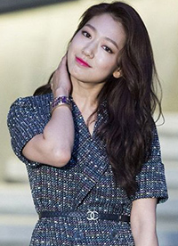 2016韓國女星早春度假系列發(fā)型欣賞