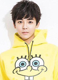 男生劉海發(fā)型分享 侯明昊造型青春洋溢