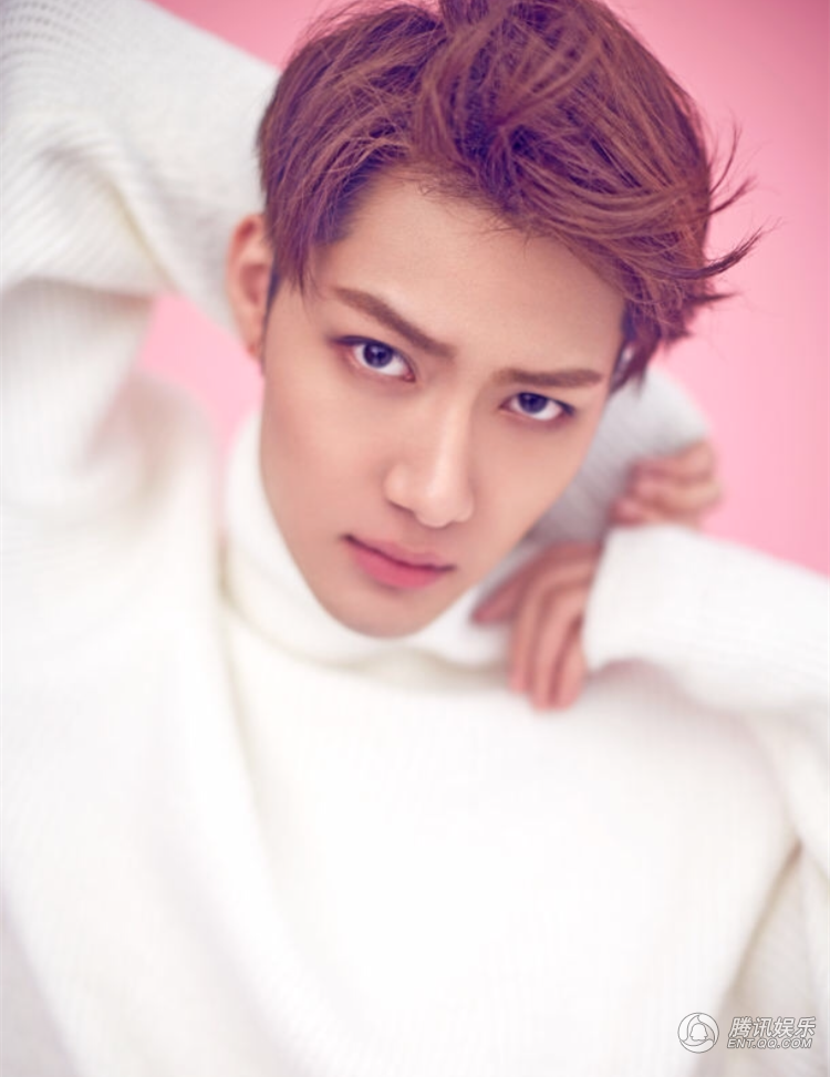 男模陳子由休閑運動風(fēng)寫真帥氣逼人