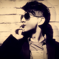 歐美男生超拽霸氣抽煙頭像圖片