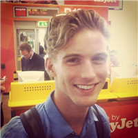 治愈系陽光型男頭像圖片