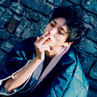 歐美男生超拽霸氣抽煙頭像圖片