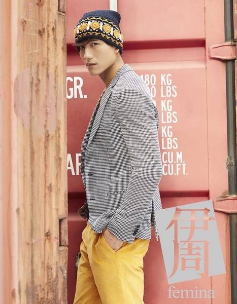 演員張峻寧最新寫真曝光 慵懶隨性凸顯好身材