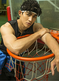 “雙面男神”李子峰帥氣運(yùn)動(dòng)時(shí)尚大片