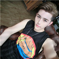 治愈系陽光型男頭像圖片