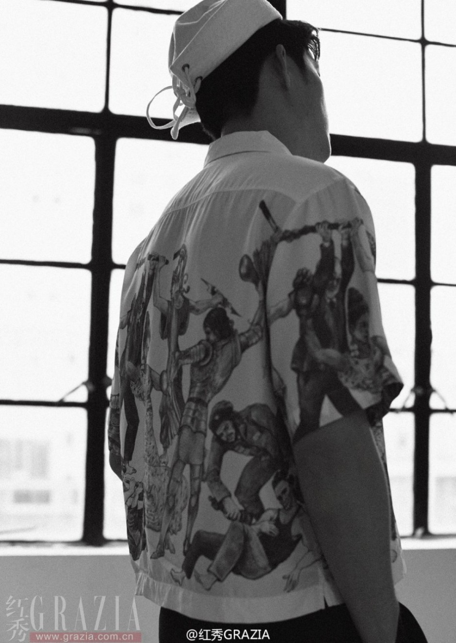 &ldquo;奶爸&rdquo;董力最新寫(xiě)真 荷爾蒙爆棚大秀精致胸肌