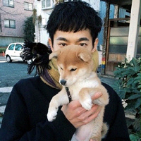 QQ個性陽光型男頭像 愛動物的暖男